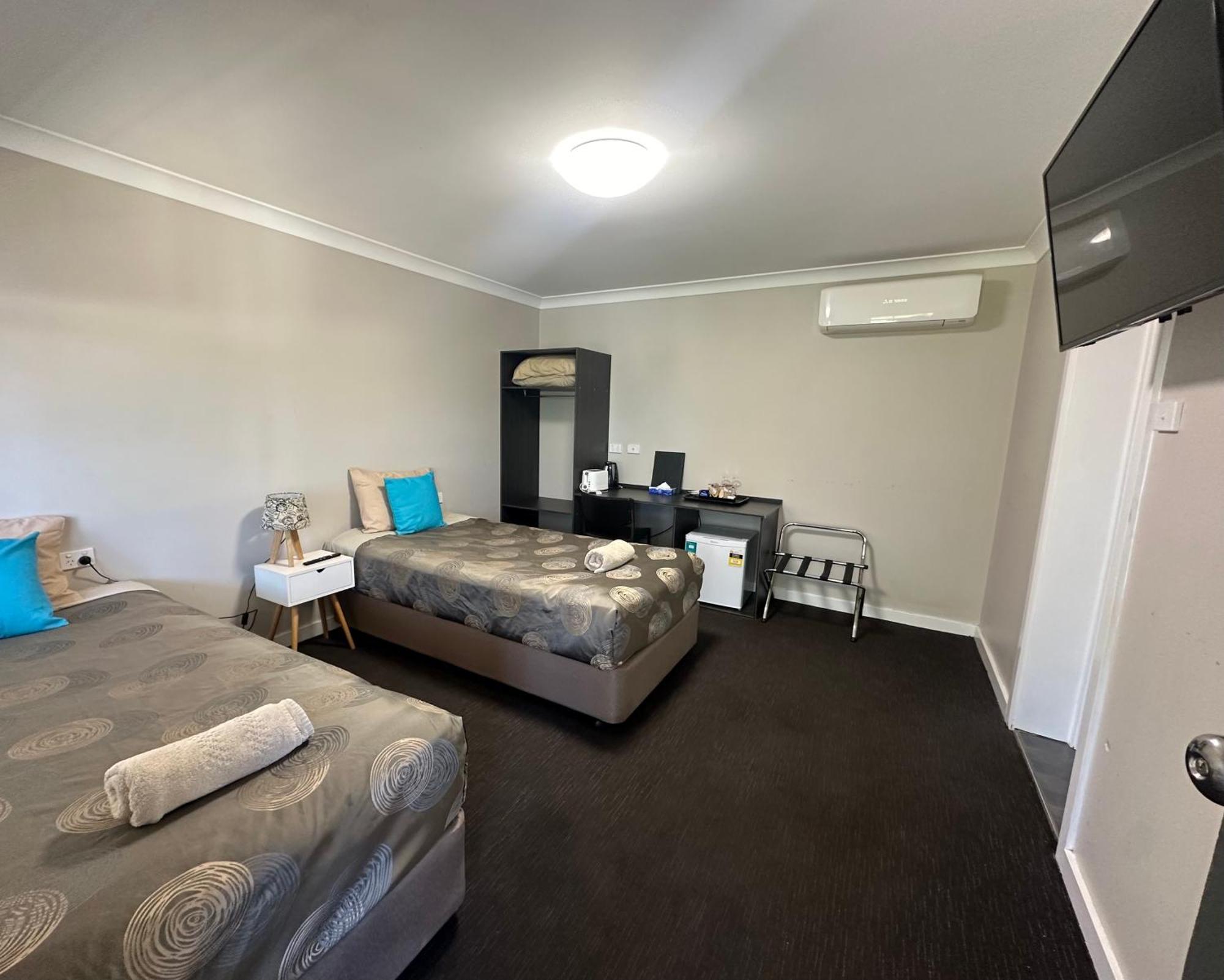 Copper City Motel Cobar Ngoại thất bức ảnh