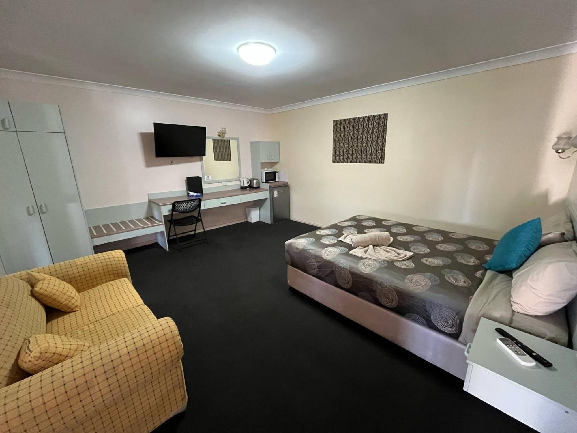 Copper City Motel Cobar Ngoại thất bức ảnh