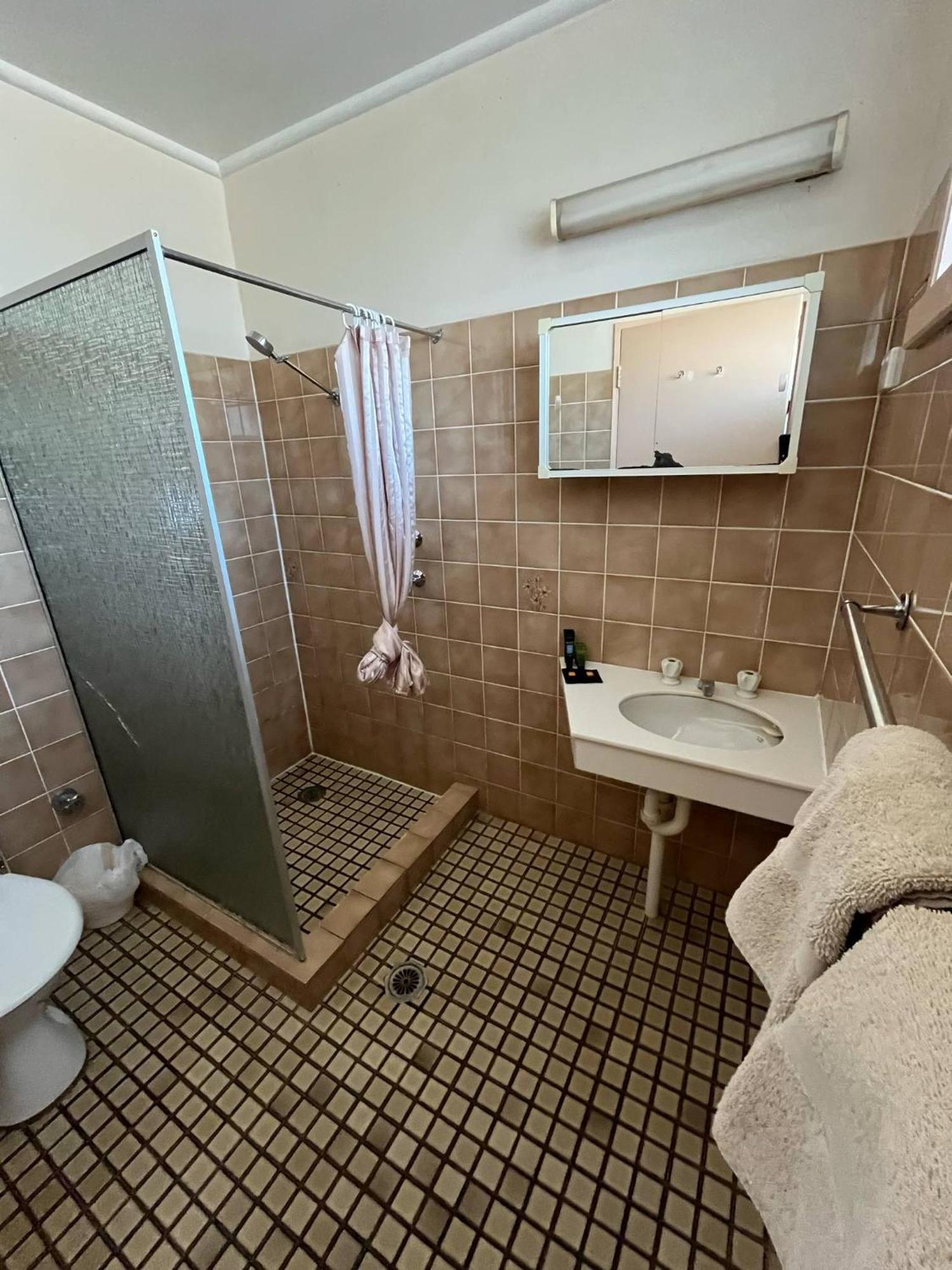 Copper City Motel Cobar Ngoại thất bức ảnh