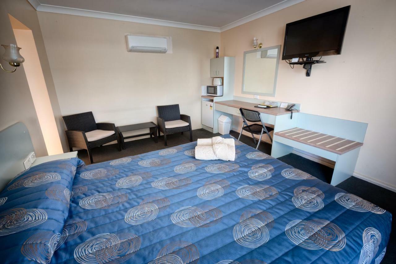 Copper City Motel Cobar Ngoại thất bức ảnh